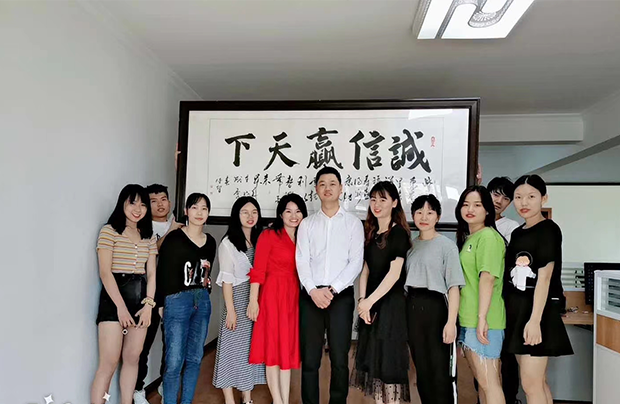 免费咨询，让服务变得更贴心